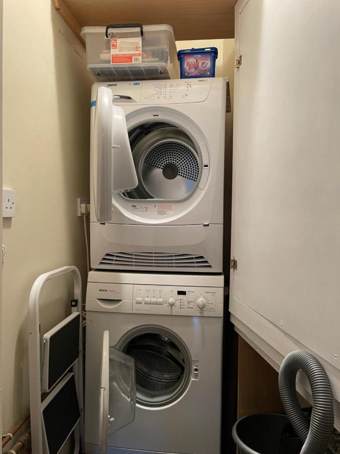 קילקני Penthouse Apartment מראה חיצוני תמונה