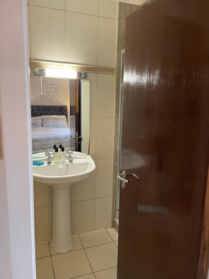 קילקני Penthouse Apartment מראה חיצוני תמונה
