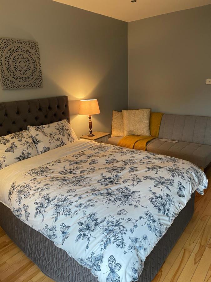 קילקני Penthouse Apartment מראה חיצוני תמונה